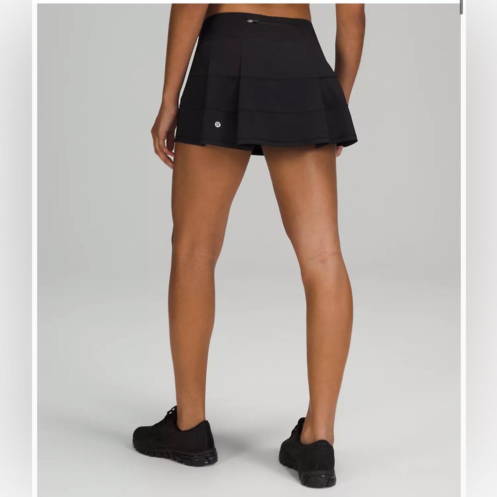 Lululemon Black Pace Rival Mid-Rise Skirt